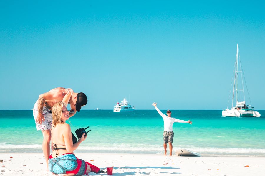Sailing Whitsundays Hero Image For <p>Deals in the Whitsundays</p>