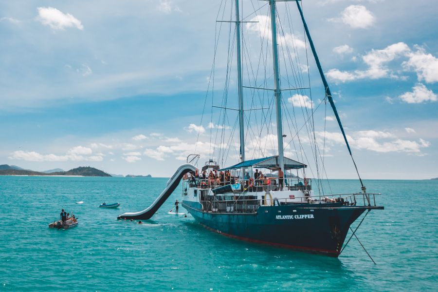Sailing Whitsundays Hero Image For Top 10 Reasons to Book Atlantic Clipper