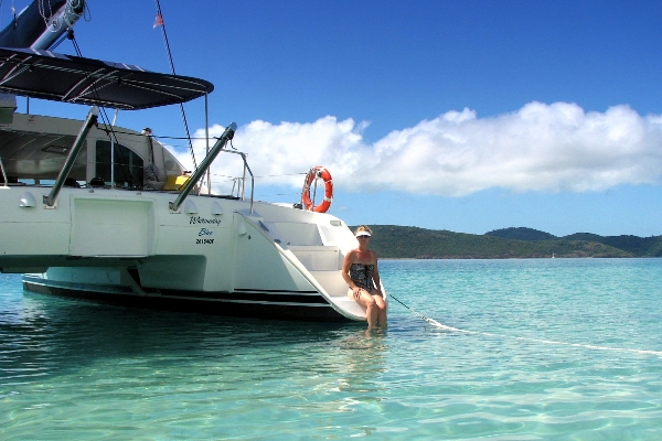 Sailing Whitsundays Hero Image For <p>Whitsundays Holiday Deals</p>