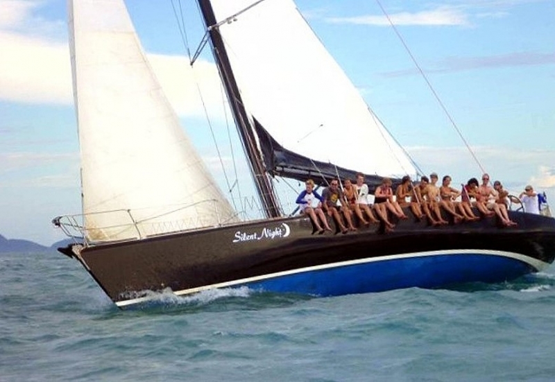 Sailing Whitsundays Hero Image For <p>Silent Night Sailing Trip in the Whitsundays</p>