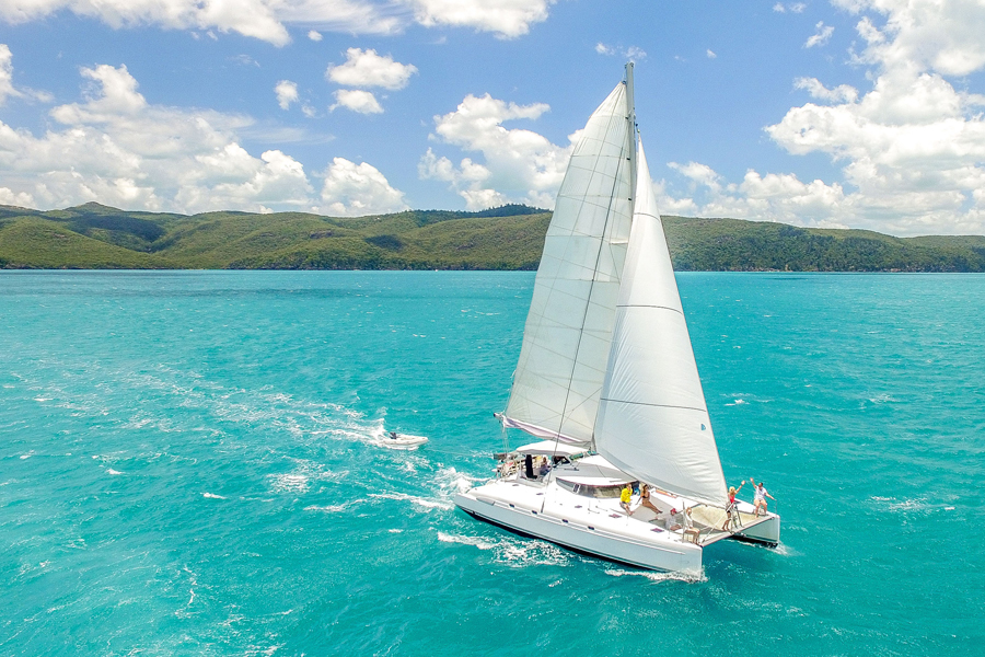 Sailing Whitsundays Hero Image For Entice Catamarans in the Whitsundays