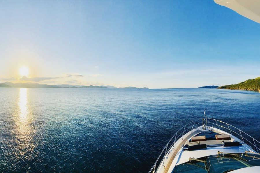 La Mar Luxury Yacht Day Charter Test Suggested Tour Image