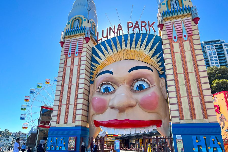 Large image of 13
