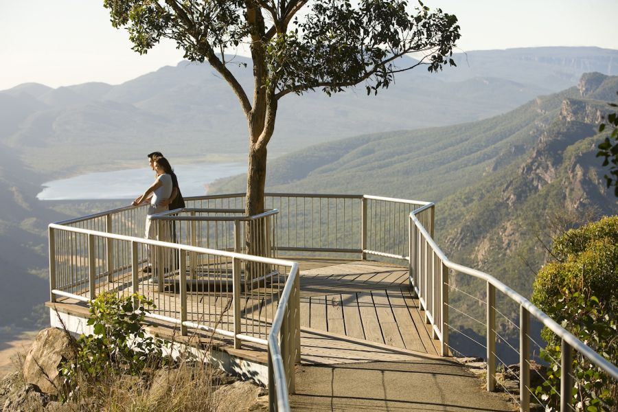 https://images.thetravelshop.com/img/3199/gallery/lookout-grampians.jpg Main Image | East Coast Tours Australia