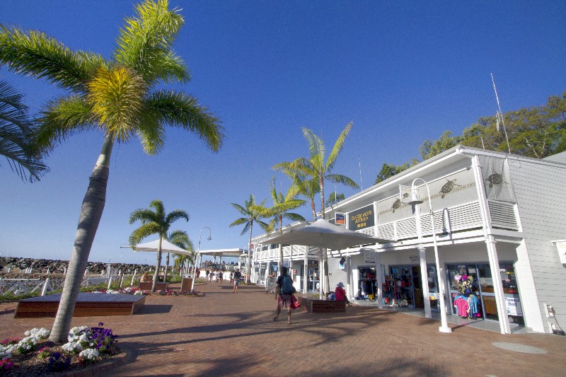 Sailing Whitsundays Hero Image For The Abell Point Yacht Club