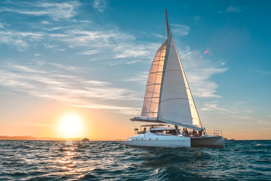 Sailing Whitsundays On Board On Ice