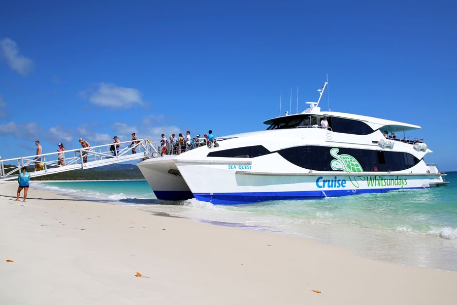 Cruise Whitsundays Landing on Beach