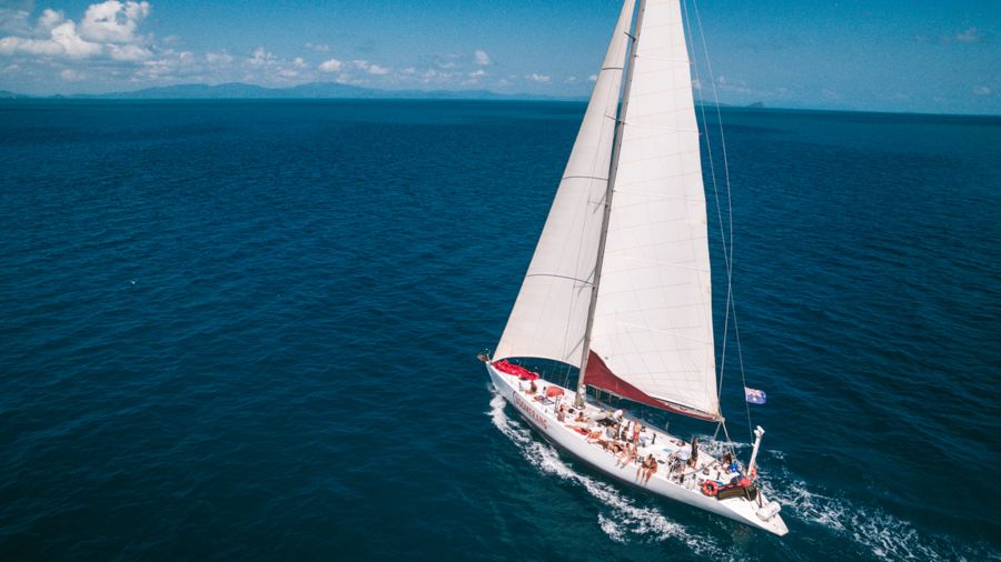Sailing Whitsundays Hero Image For <p>Sail on Boomerang, Whitsundays</p>
