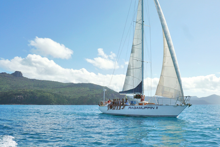 Sailing Whitsundays Hero Image For Ragamuffin II Whitsundays History
