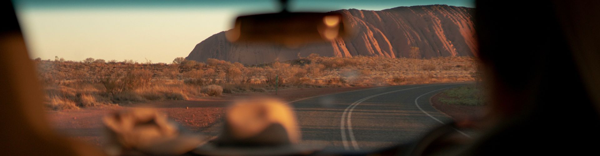 Four Wheel Driving: Things To Do In Australia - Outback Tours Image