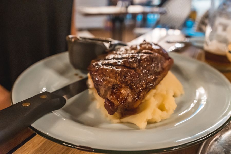 Places to eat in Airlie Beach