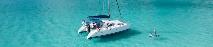 Whitsunday Blue, Whitsundays Whitsunday Blue catamaran in clear Whitsunday waters