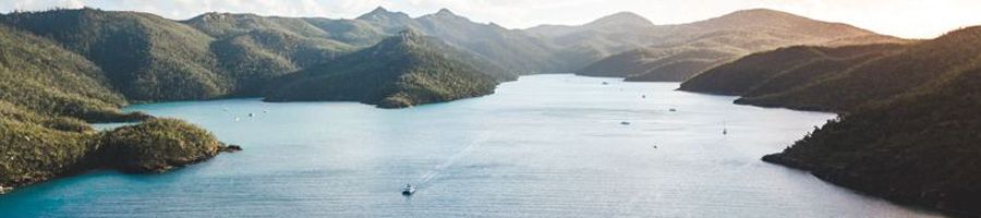 Powerplay Island Sceneries in the Whitsundays Powerplay Island Sceneries