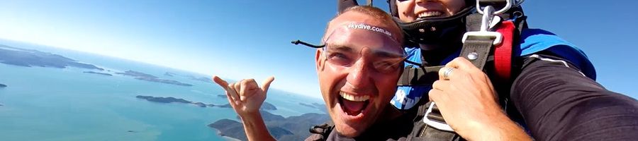 Two people skydiving in Airlie Beach