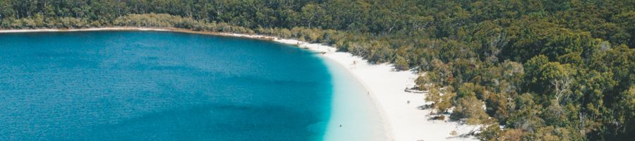 shoreline of lake mckenzie on k'gari fraser island