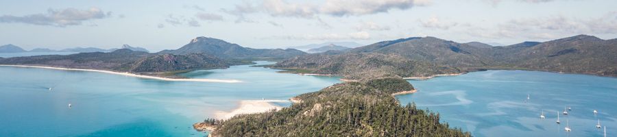 Alfie MV Yacht cruising island panorama