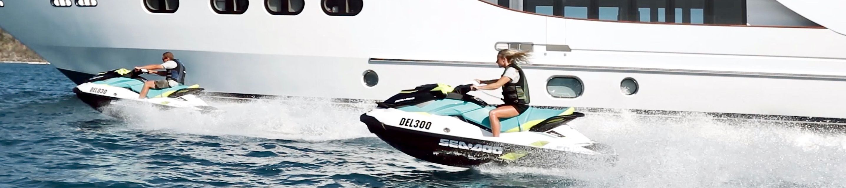 De Lisle III Jetskis De Lisle III Jetskis