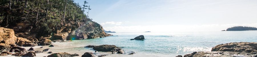 Whitsunday Island Beaches for excursions A beach on Whitsunday quiet with blue water