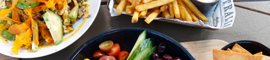 Mena Creek Hotel pub dinner with chips and salad