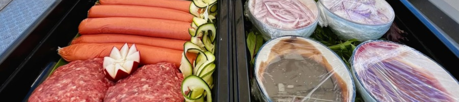 BBQ meat package with condiments, salad and bread 