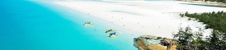 Hill Inlet, Whitsunday Island The Ocean Rafting boats at Hill Inlet on Whitehaven Beach