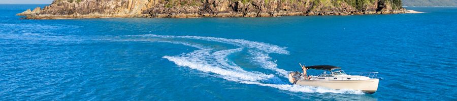 Salty Yacht charter cruising through the seas